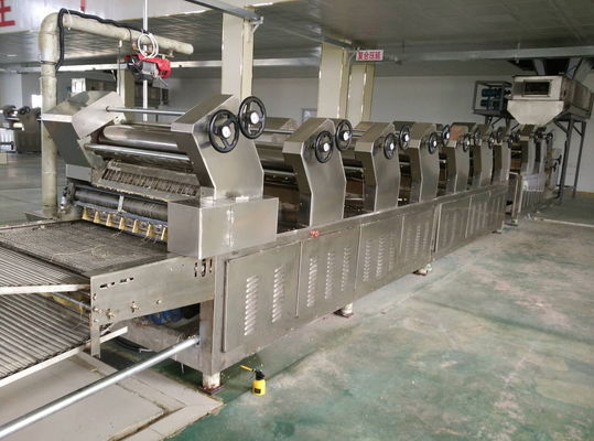 China Cadena de producción de los tallarines de Chowmein, tallarines industriales de la eficacia alta que hacen la máquina proveedor