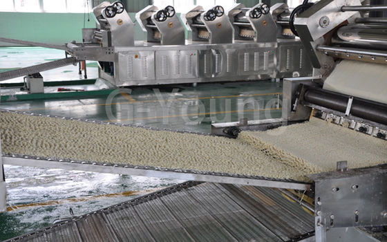 Cadena de producción frita automática de los tallarines inmediatos del CE con tiempos de trabajo largos proveedor